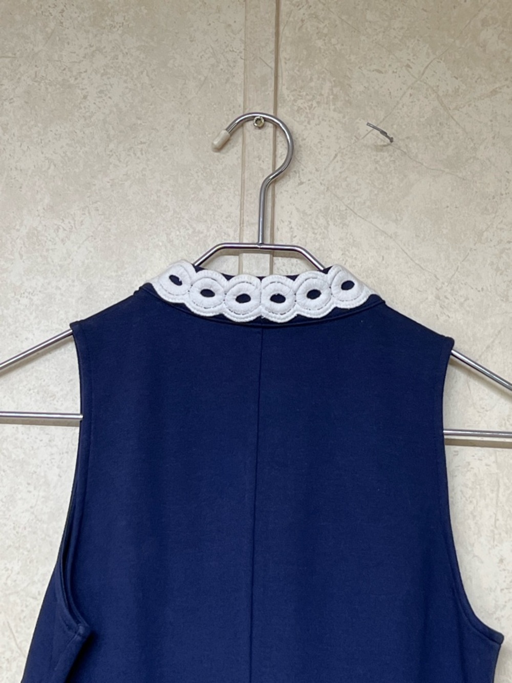 Lilly Pulitzer Callista true navy sleeveless shift dress embroidered lace trim - Picture 7 of 12